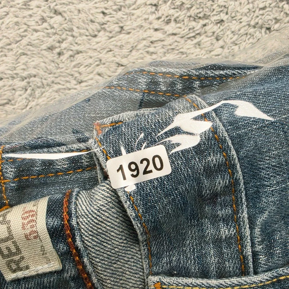 Levis 559 Relaxed Straight Jeans Mens 36x32 Blue Medium Wash Denim Cotton Casual
